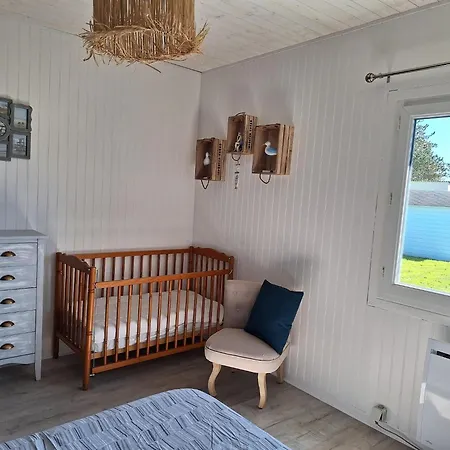 In With Sea Views, Cleaning Included Hébergement de vacances *